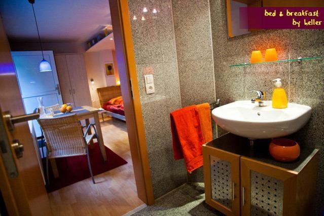 Bed & Breakfast Filderstadt By Heller Bagian luar foto